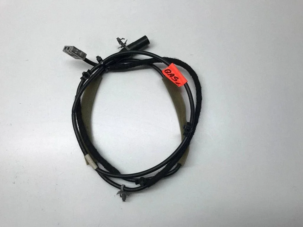 Sound system wiring loom – Nissan Qashqai+2 (2008-2010)