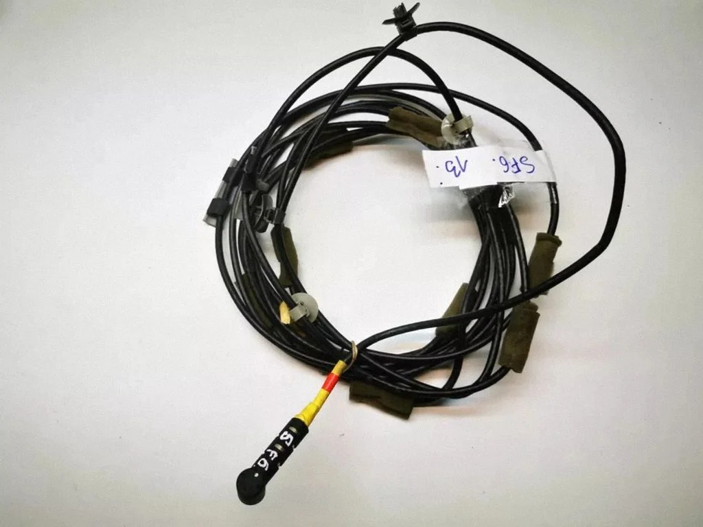 Sound system wiring loom – Hyundai Santa Fe (2000-2006)