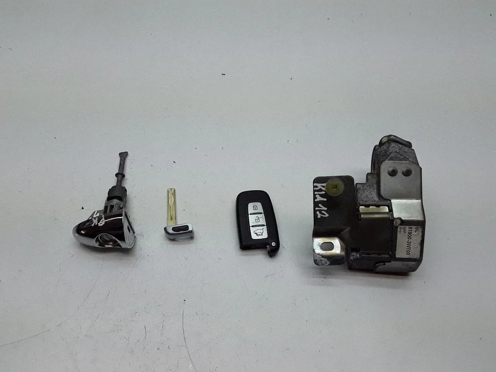 Lock set – KIA Sportage (2011-2016)