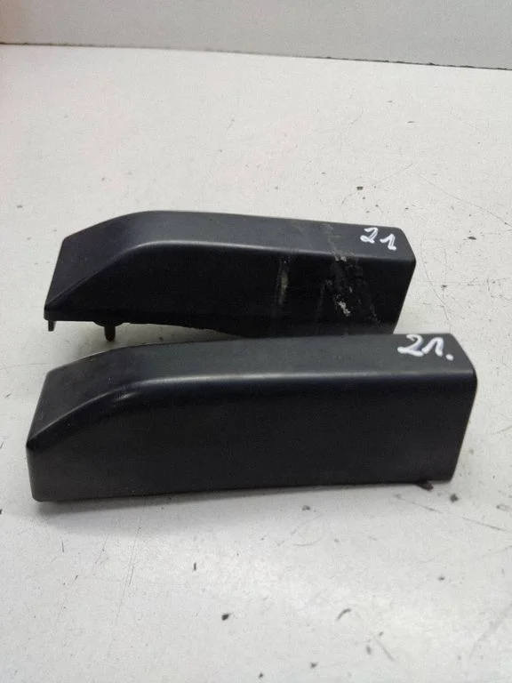 Roof bar rail cover – Nissan X-Trail T30 (2001-2007)