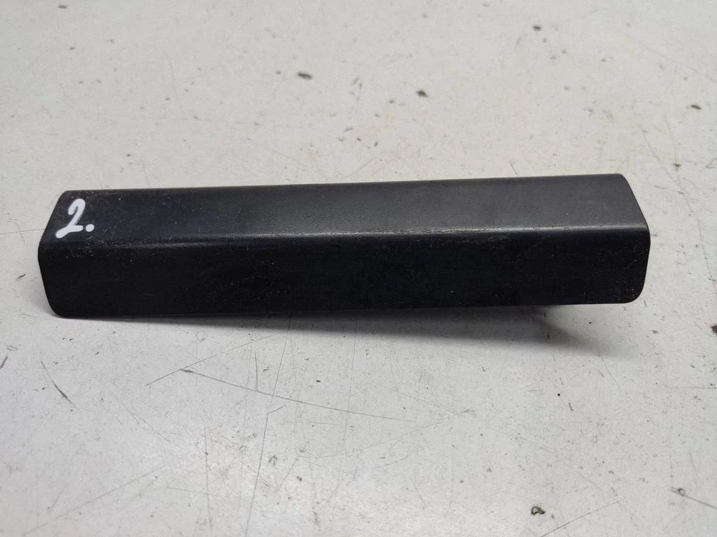 Roof bar rail cover – Nissan X-Trail T30 (2001-2007)