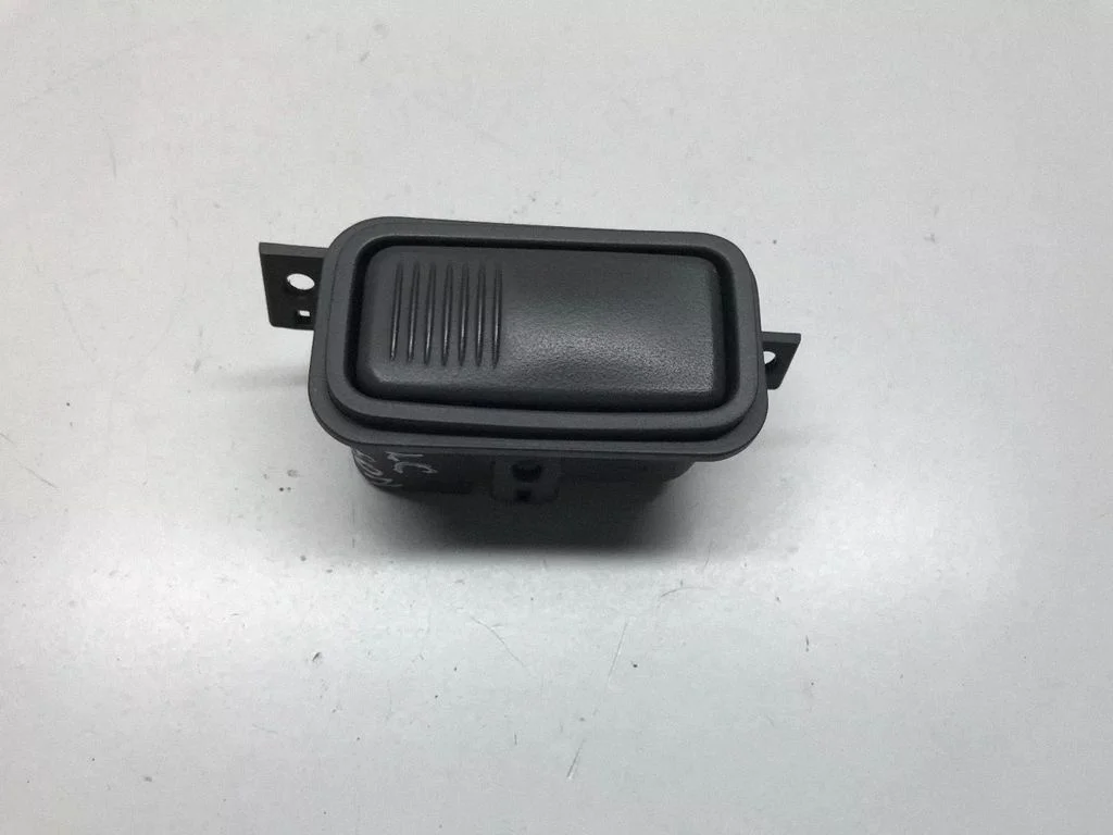 Hook – Hyundai Tucson JM (2004-2009)