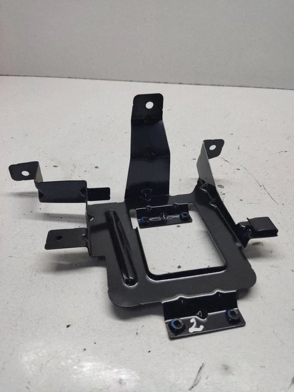 Engine control unit holder – Mercedes-Benz Vito Viano W447 (2014-)