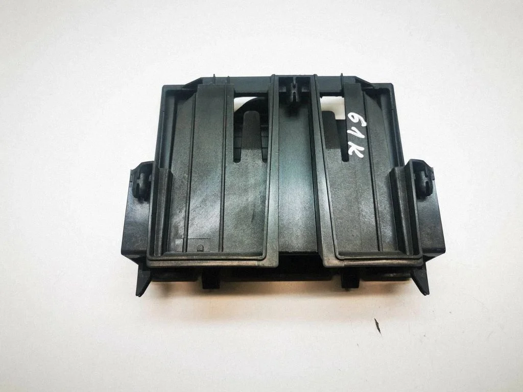 Engine control unit holder – BMW 1 Series F20 F21 (2011-2019)