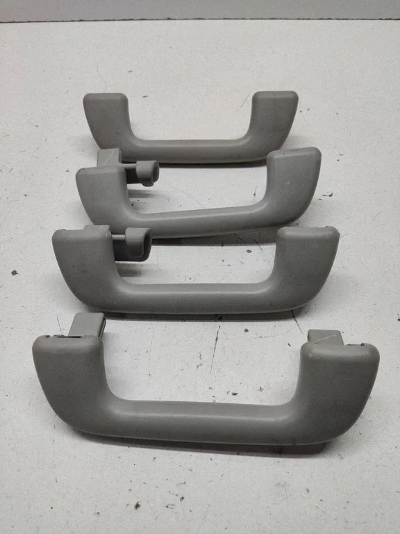 A set of handles for the ceiling – rear left