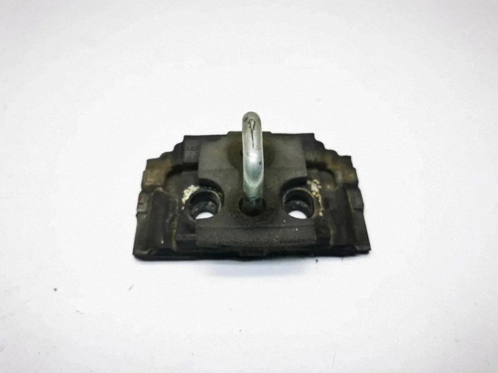 Trunk lock loop – Mercedes-Benz R-Class W251 (2005-2013)