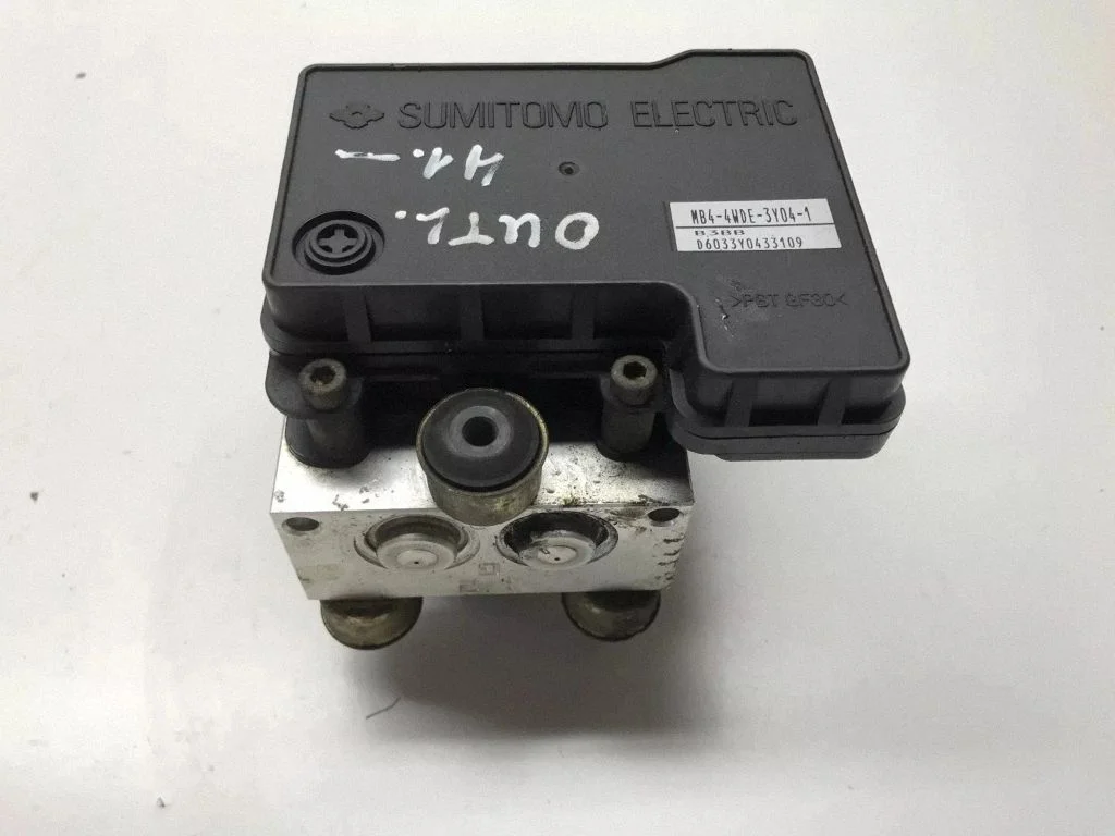 ABS-plokk MB4WDE3Y041