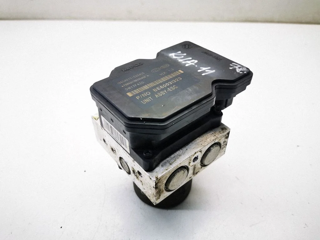 Pompa ABS 589203U940