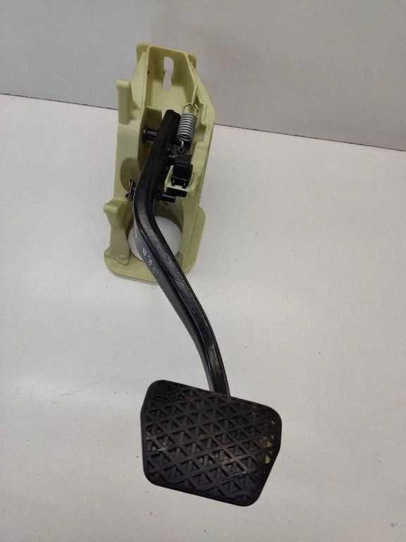 Brake pedal – BMW 5 Series F10 F11 (2009-2016)