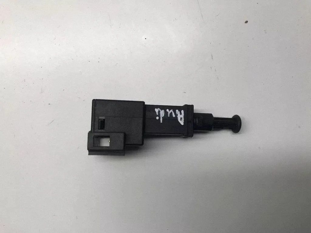 Brake pedal sensor switch 1J0945511A
