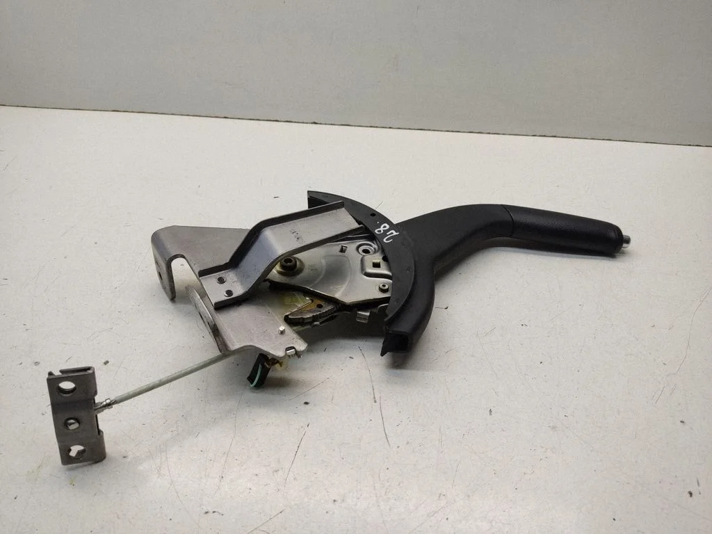 Handbrake/parking brake lever assembly – centre