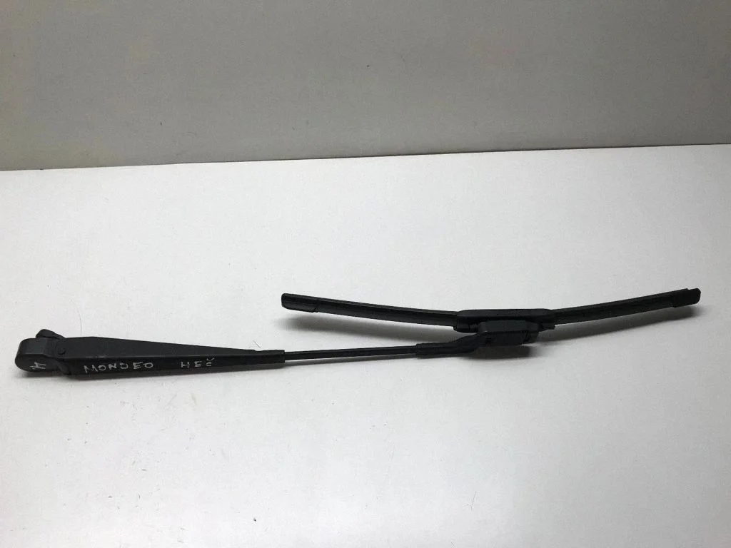 Windshield/front glass wiper blade – Ford Mondeo MK IV (2007-2014)