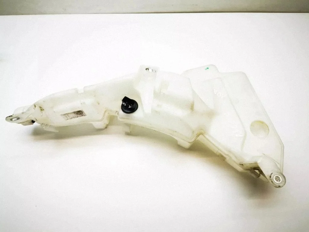 Windshield washer fluid reservoir/tank 4F0955453