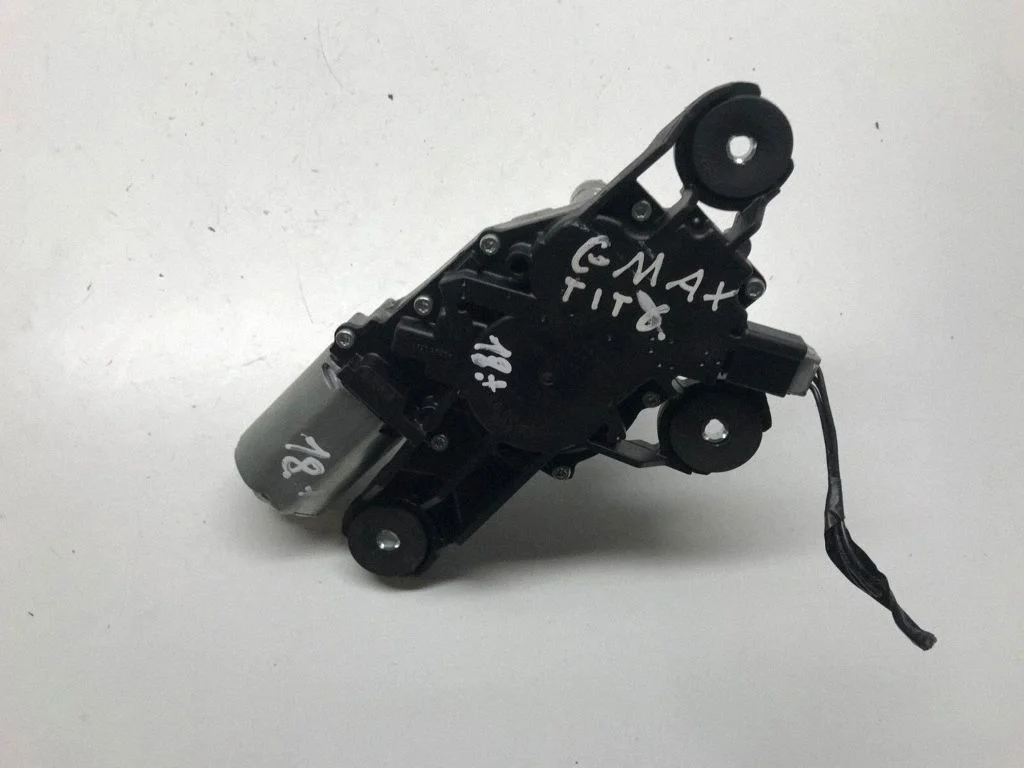 Aizmugurējā stikla tīrītāja motoriņš 0390201875
