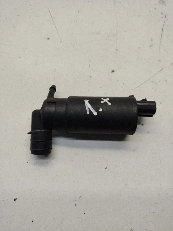 Klaasipesuvedeliku pump (klaaside) – Land Rover Freelander (1996-2006)