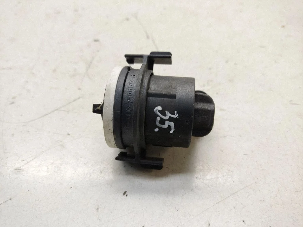 Headlight part – front