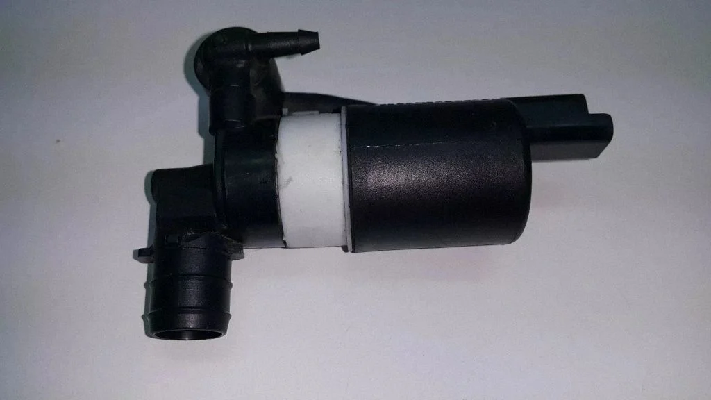 Klaasipesuvedeliku pump (klaaside) – Citroen C4 I (2004-2010)
