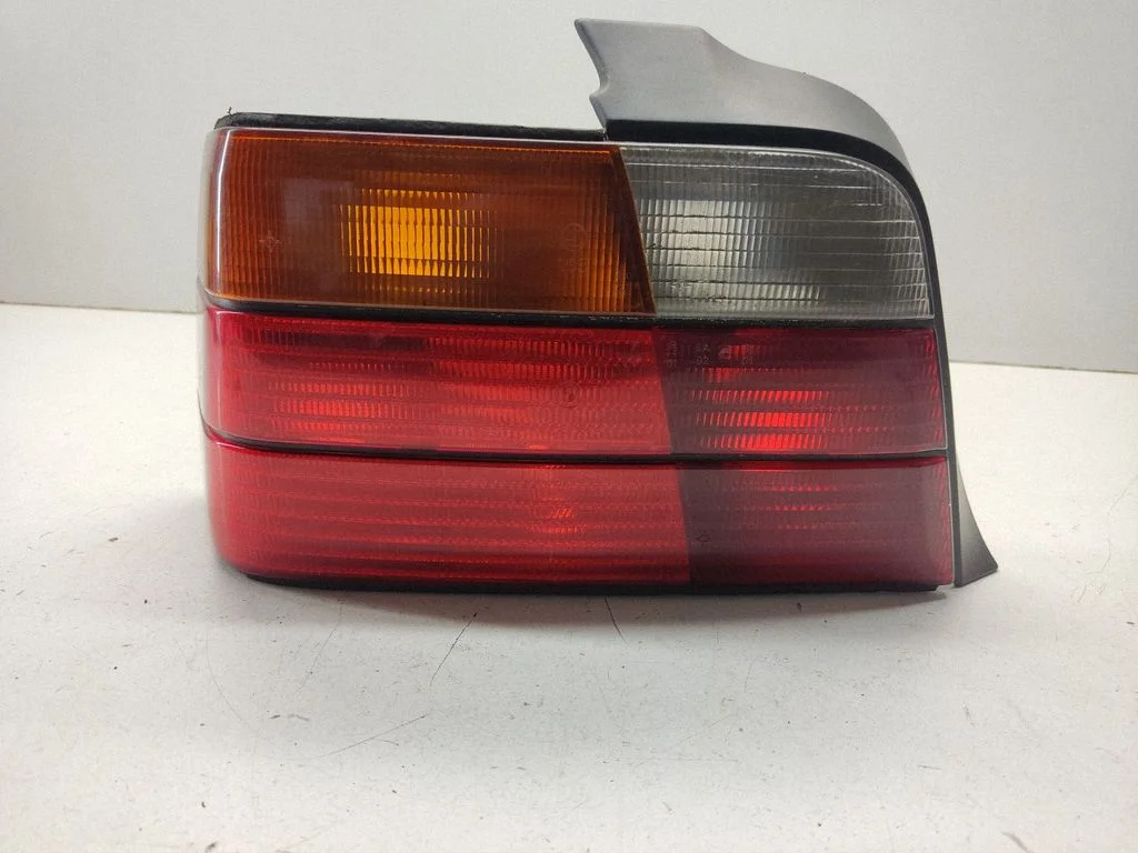 Rear/tail lights 1387045