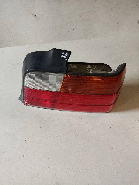 Rear/tail lights 1387046