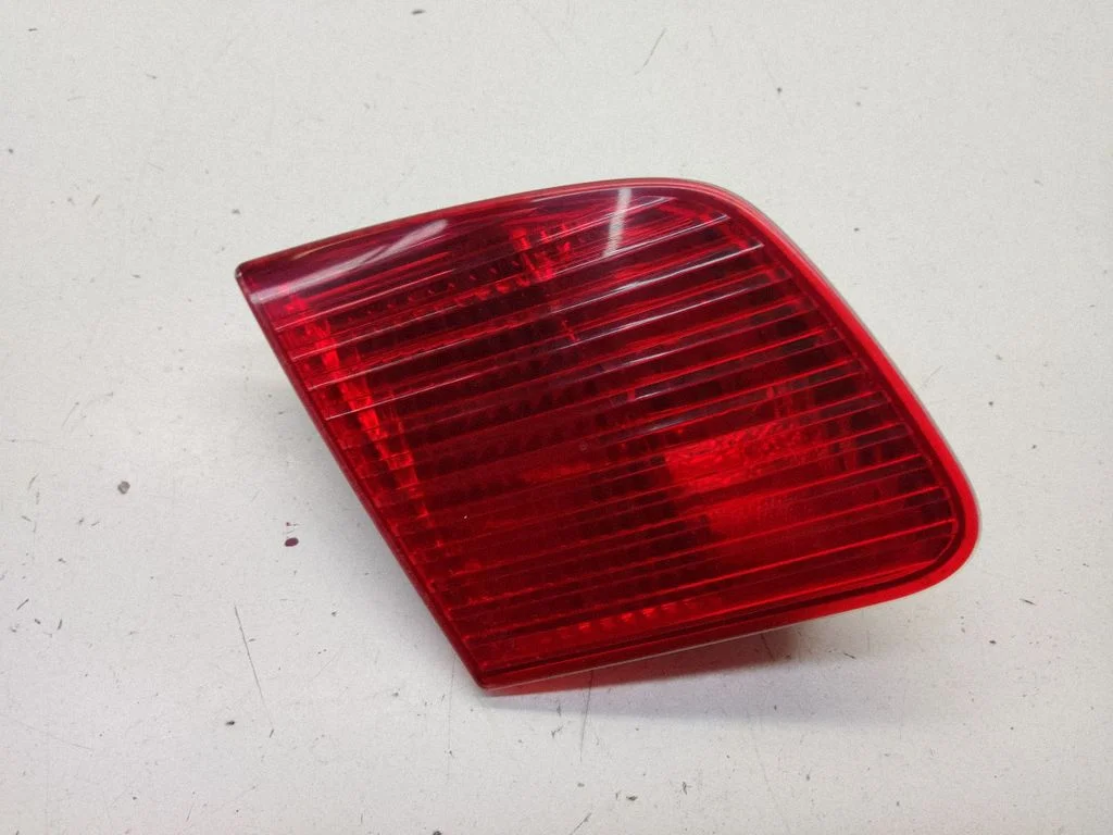 Tailgate rear/tail lights – Saab 9-5 (2006-2010)