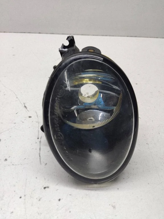 Front fog light A9109062500