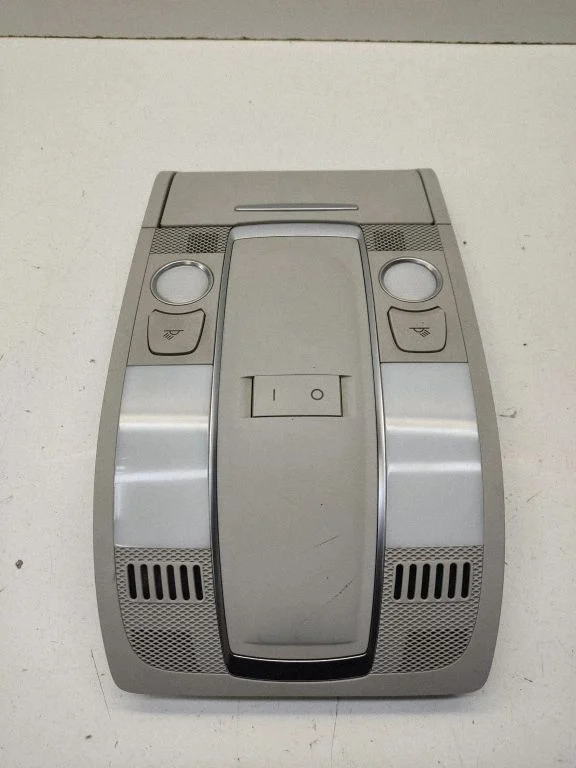 Front seat light 4F0951177