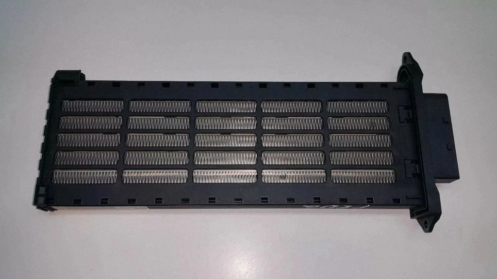 Elektriline salongi küttekeha radiaator 08T086