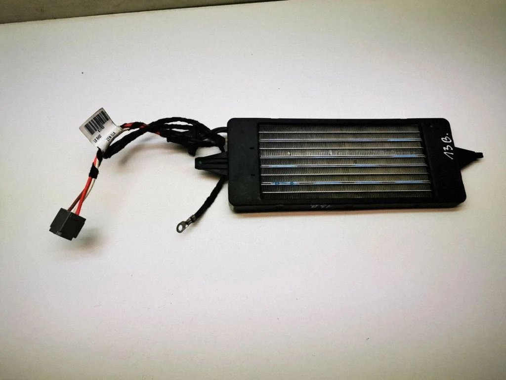 Elektriline salongi küttekeha radiaator K1767