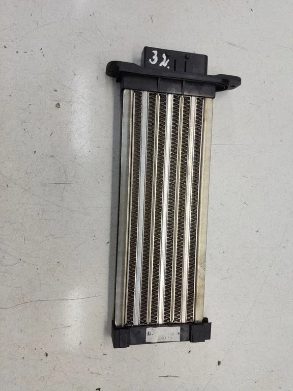 Elektriline salongi küttekeha radiaator 971912E000