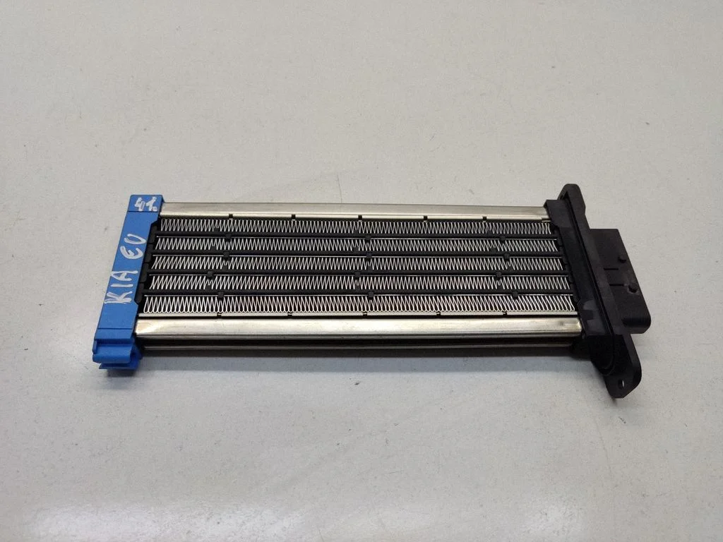 Elektriline salongi küttekeha radiaator H309330010