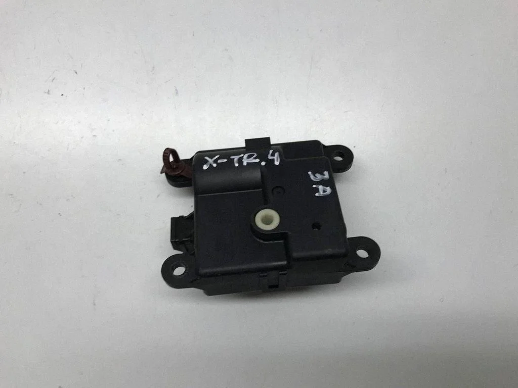 Air flap motor/actuator – Nissan X-Trail T30 (2001-2007)