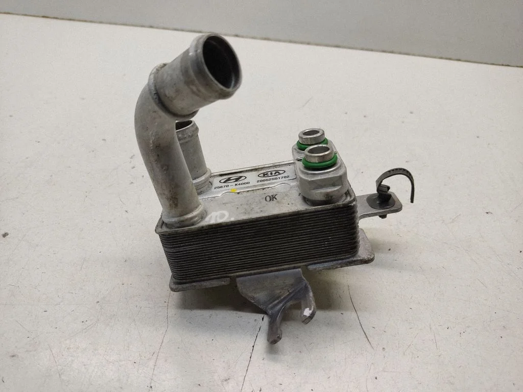 Kliimaseadme jahutusradiaator (kondensaator) 25670K4000