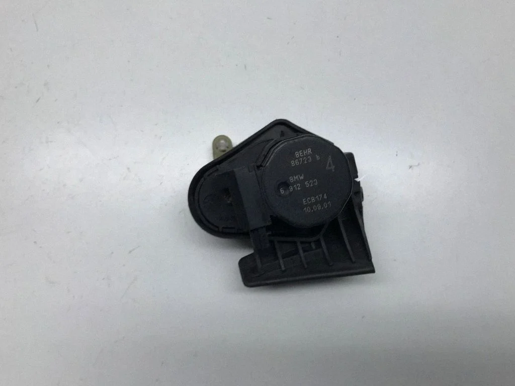 Air flap motor/actuator 6912523