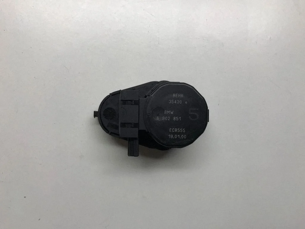 Air flap motor/actuator 6902851