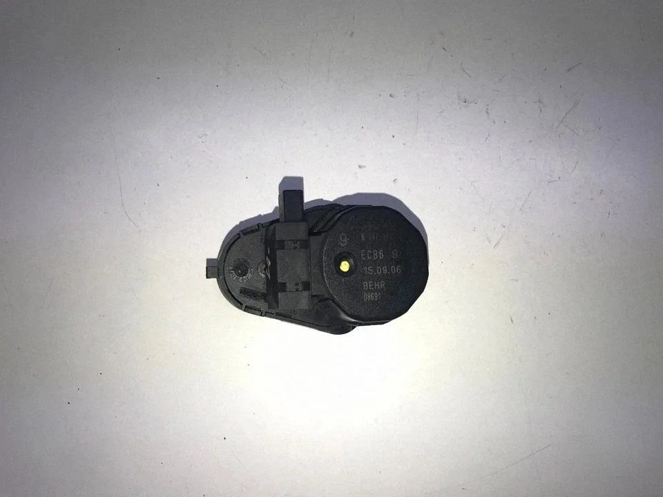 Air flap motor/actuator 6942988