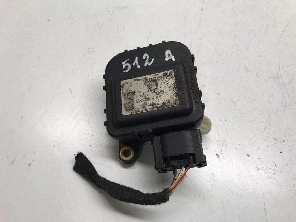 Air flap motor/actuator – Audi A6 Allroad C5 (1999-2005)