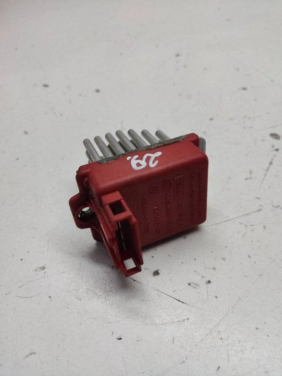 Heater blower motor/fan resistor 1J0907521