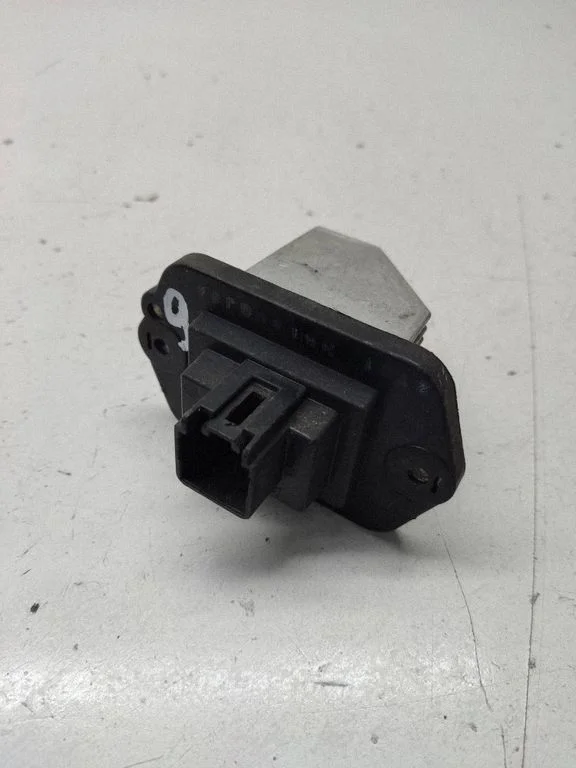 Heater blower motor/fan resistor – Mazda 6 (2002-2008)