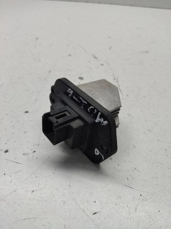 Rezystor dmuchawy PM010010B
