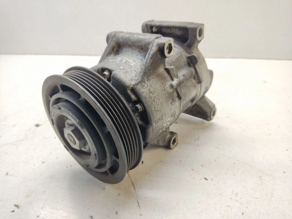 Air conditioning (A/C) compressor (pump) CG4472500541