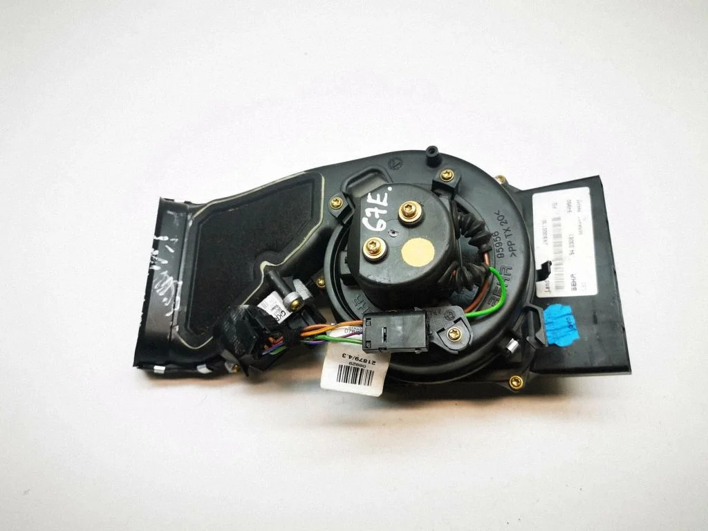 Heater fan/blower – Land Rover Range Rover L322 (2002-2012)