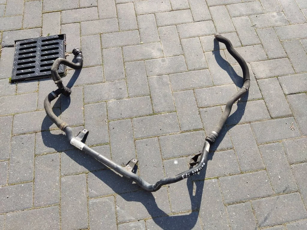 Motora dzesēšanas caurule (-es)/šļūtene (-es) 754822304