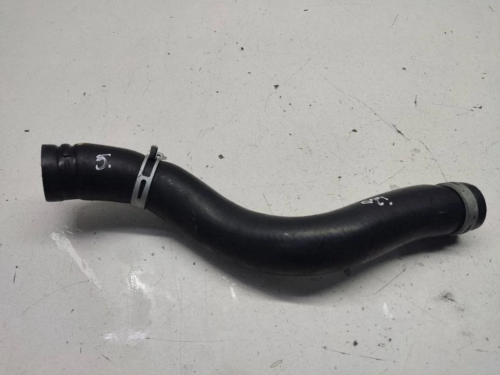 Engine coolant pipe/hose – Hyundai i20 (BC3 BI3) (2020-)