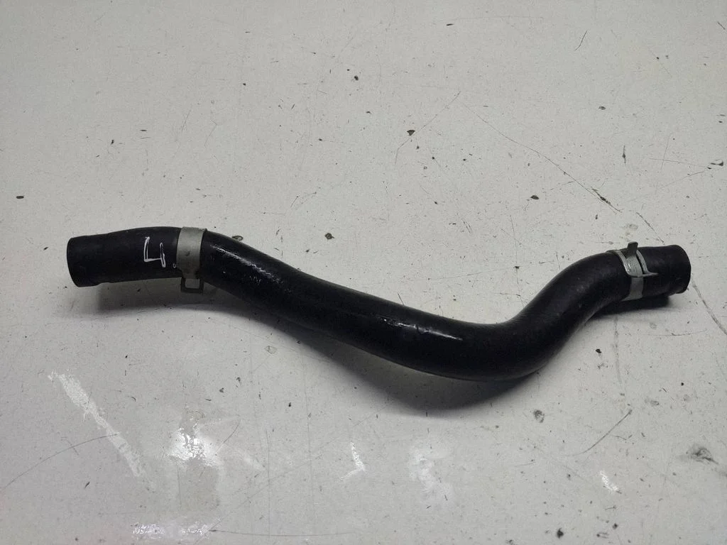 Engine coolant pipe/hose – Hyundai i20 (BC3 BI3) (2020-)