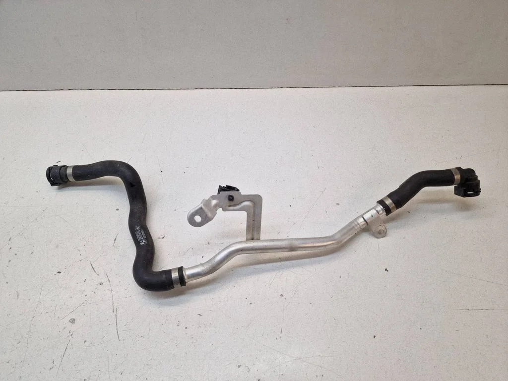 Engine coolant pipe/hose – BMW 3 Series G20 G21 (2019-)