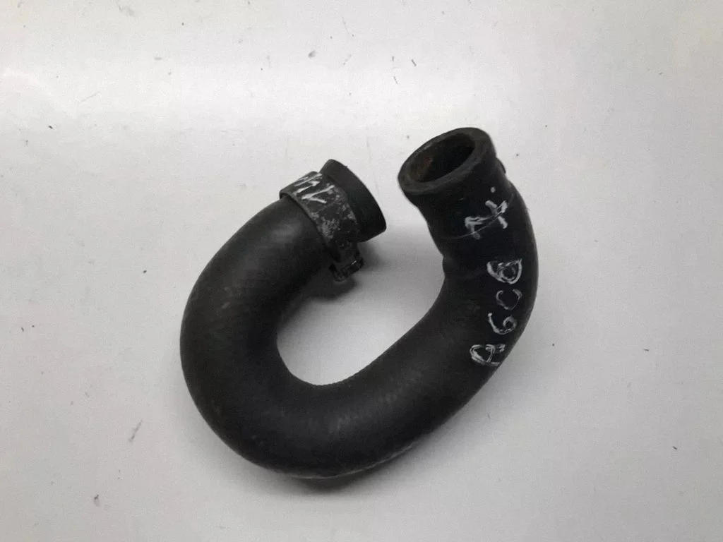 Engine coolant pipe/hose – front