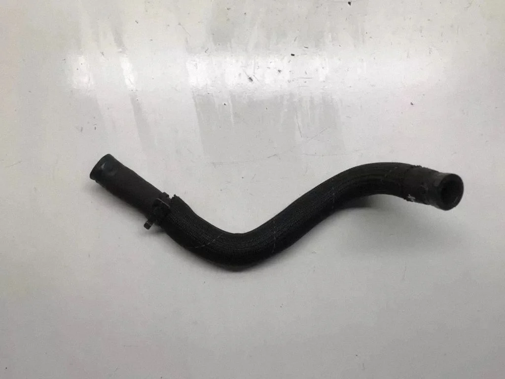 Engine coolant pipe/hose – front