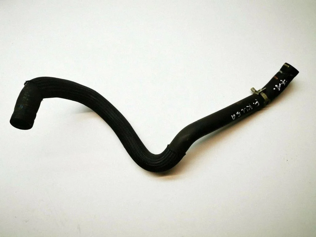 Engine coolant pipe/hose – Ford Kuga I (2008-2012)