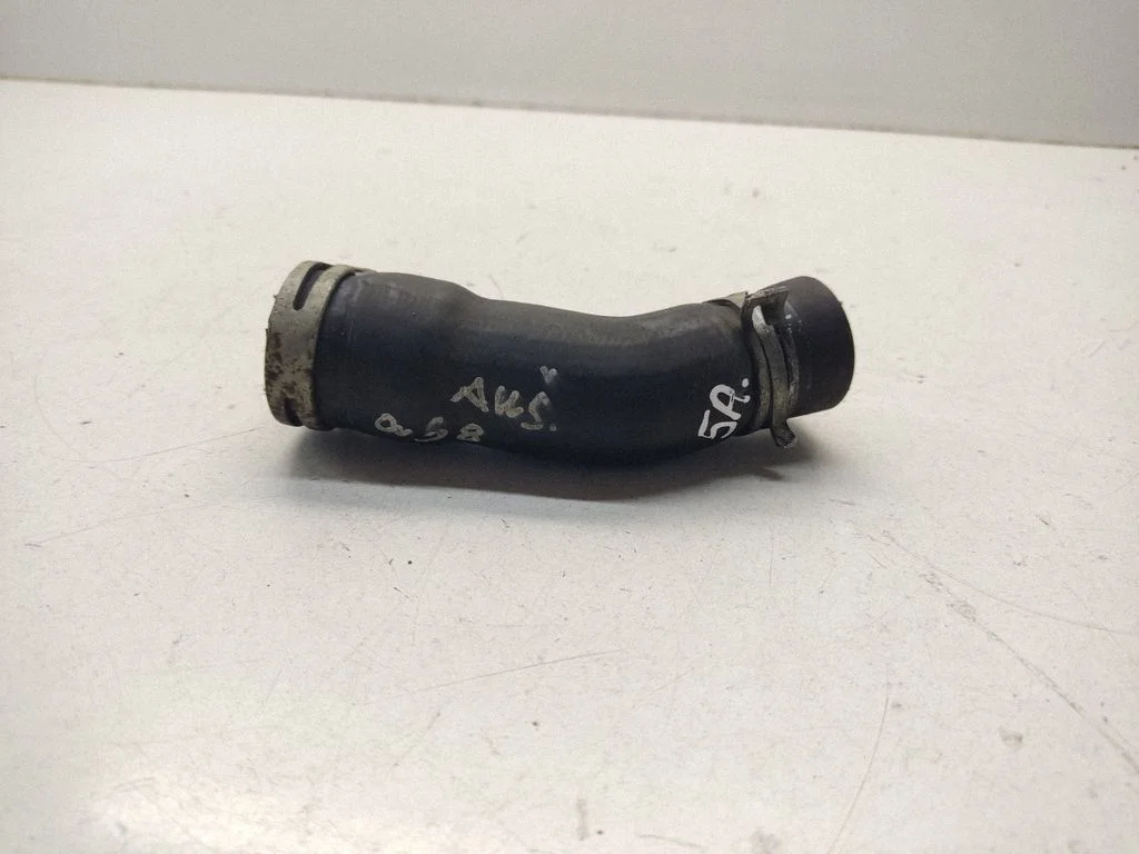 Engine coolant pipe/hose 1179