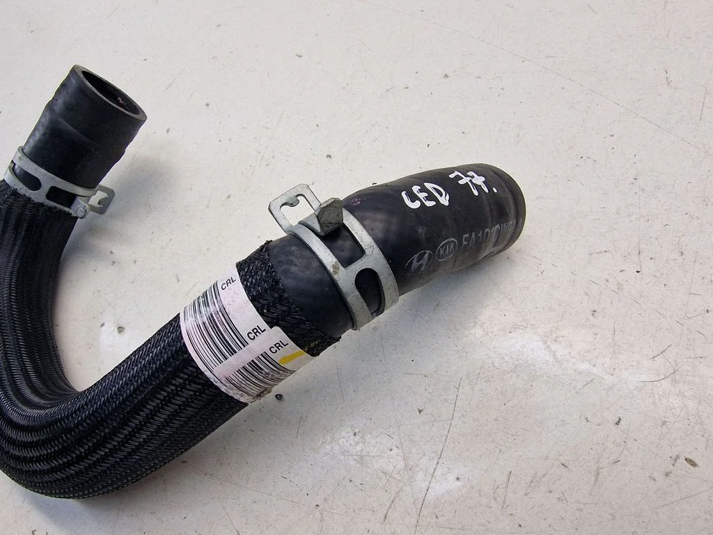 Engine coolant pipe/hose – KIA Ceed (2018-)